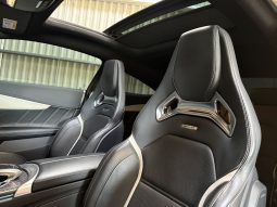 
										Mercedes CLASSE C63S AMG Coupé V8 510 ch full									