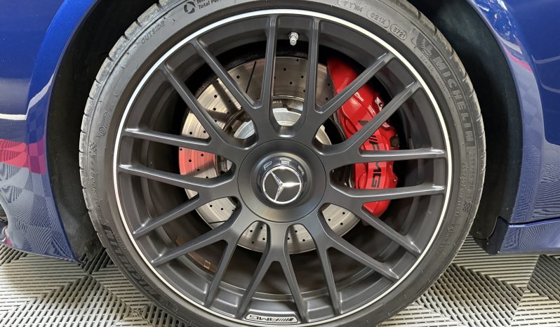 
								Mercedes CLASSE C63S AMG Coupé V8 510 ch full									