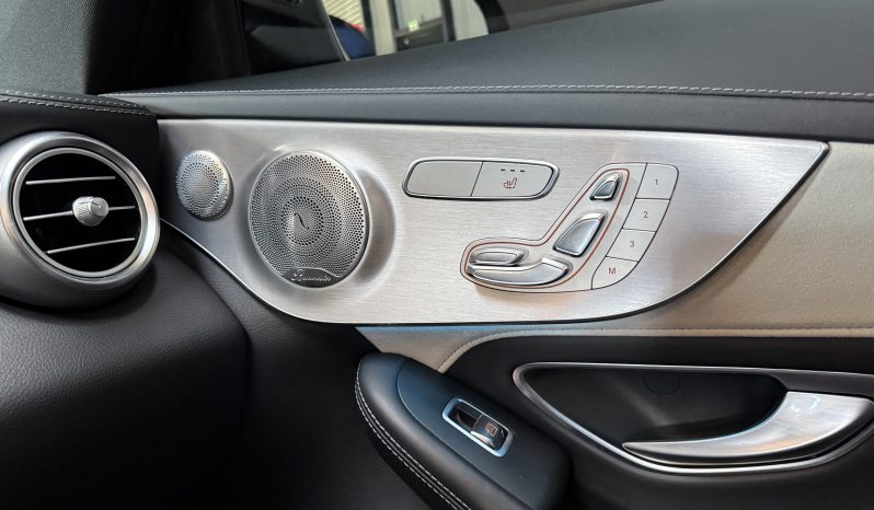 
								Mercedes CLASSE C63S AMG Coupé V8 510 ch full									