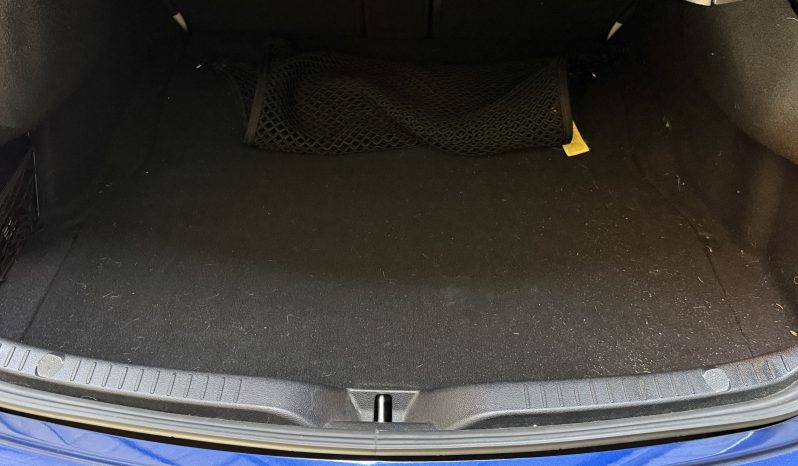 
								Mercedes CLASSE C63S AMG Coupé V8 510 ch full									