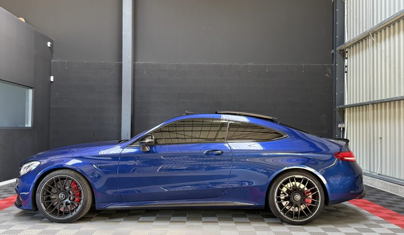 
								Mercedes CLASSE C63S AMG Coupé V8 510 ch full									