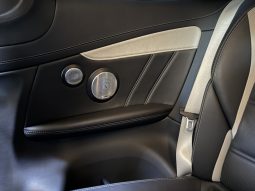 
										Mercedes CLASSE C63S AMG Coupé V8 510 ch full									