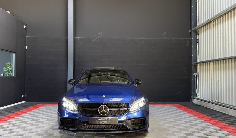 
								Mercedes CLASSE C63S AMG Coupé V8 510 ch full									