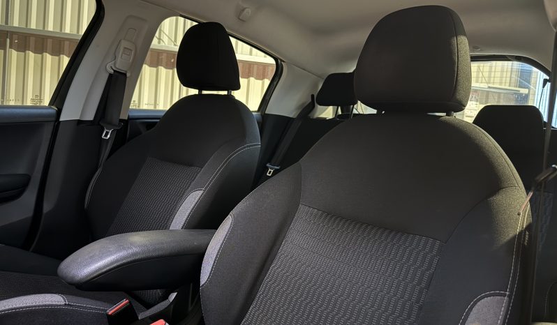 
								Peugeot 208 Business 75 ch BVM full									