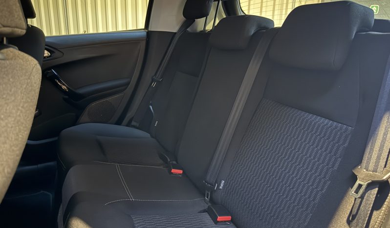 
								Peugeot 208 Business 75 ch BVM full									