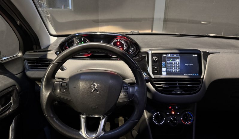 
								Peugeot 208 Business 75 ch BVM full									