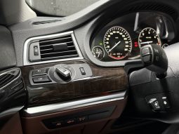 
										BMW 5 Gran Turismo 530d Luxe Steptronic full									