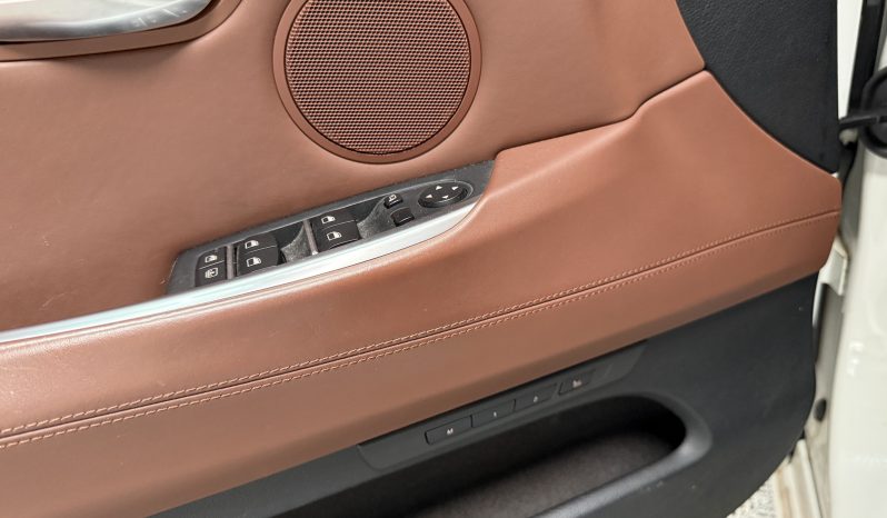 
								BMW 5 Gran Turismo 530d Luxe Steptronic full									