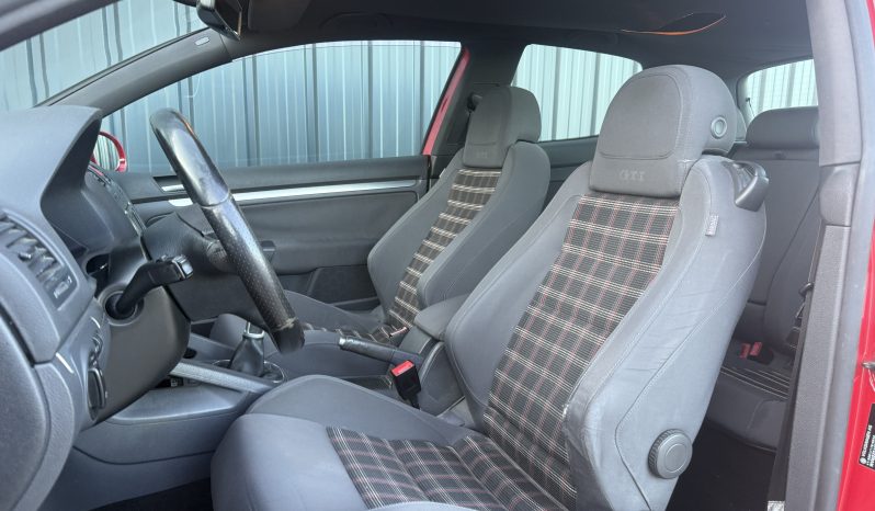 
								Volkswagen GOLF V (5) GTI 2.0 200cv full									