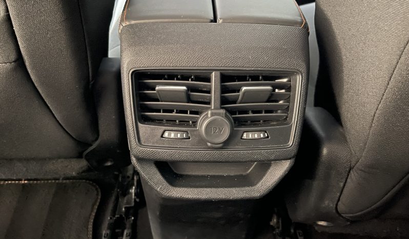 
								Peugeot 3008 II Allure Business full									