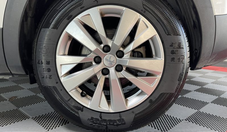 
								Peugeot 3008 II Allure Business full									