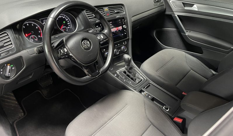 
								Volkswagen Golf VII Berline Connect BlueMotion DSG full									