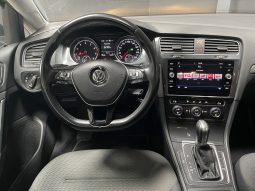 
										Volkswagen Golf VII Berline Connect BlueMotion DSG full									