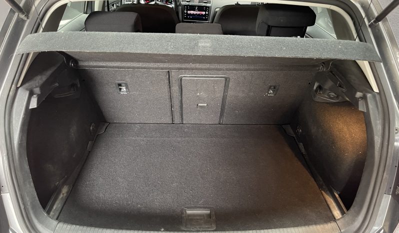 
								Volkswagen Golf VII Berline Connect BlueMotion DSG full									