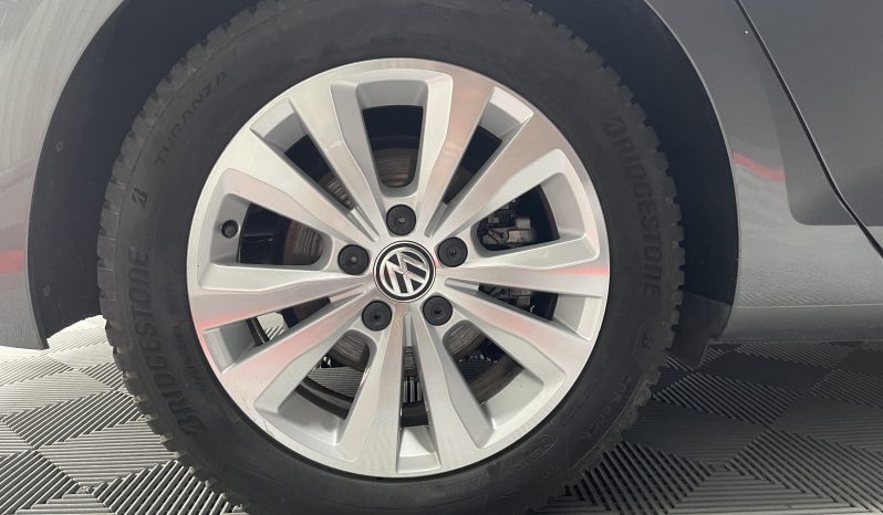 
								Volkswagen Golf VII Berline Connect BlueMotion DSG full									