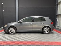 
										Volkswagen Golf VII Berline Connect BlueMotion DSG full									