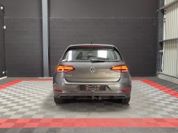 
										Volkswagen Golf VII Berline Connect BlueMotion DSG full									