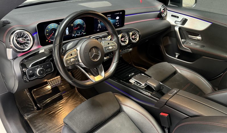 
								Mercedes CLA 220 d (118.314) DCT full									