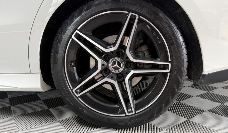 
								Mercedes CLA 220 d (118.314) DCT full									