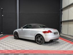 
										Audi TT Roadster 2.0 TFSI S-tronic full									