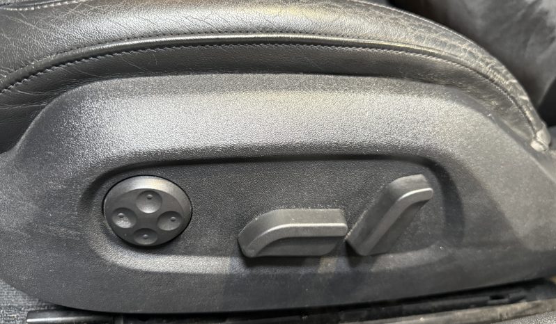 
								Audi TT Roadster 2.0 TFSI S-tronic full									