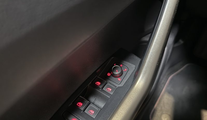 
								Volkswagen Polo VI GTI DSG full									