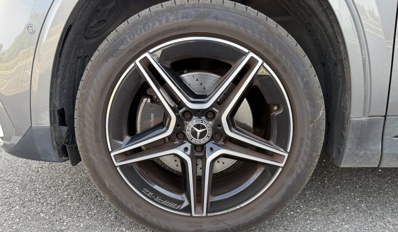 
								Mercedes-Benz GLA 250 e AMG Line full									