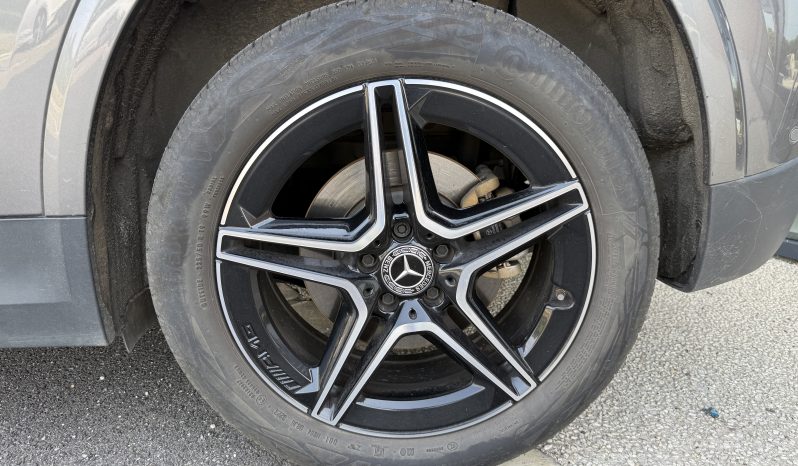 
								Mercedes-Benz GLA 250 e AMG Line full									