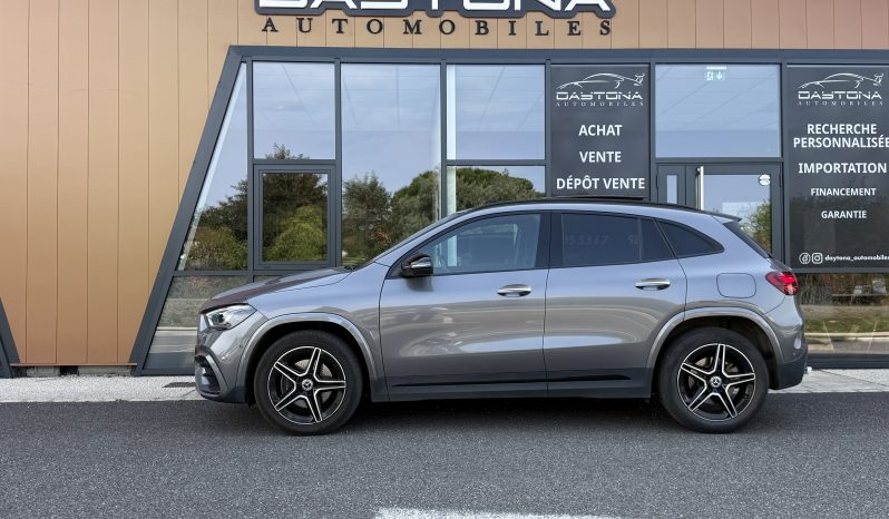
								Mercedes-Benz GLA 250 e AMG Line full									