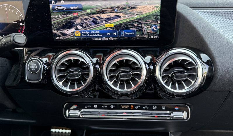 
								Mercedes-Benz GLA 250 e AMG Line full									
