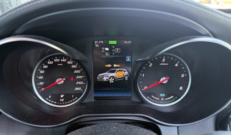 
								Mercedes-Benz GLC 300de Business Line full									