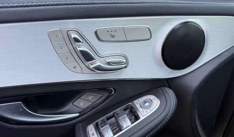 
								Mercedes-Benz GLC 300de Business Line full									